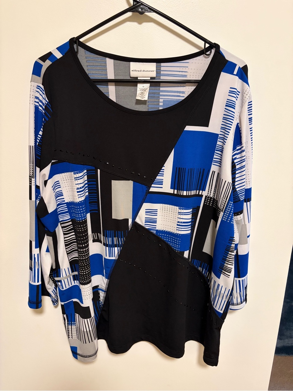 Alfred Dunner Black Blue White Geometric Patchwork Long Sleeve Top